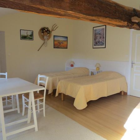 Bed and Breakfast La Vache Sur Le Toit Montagny  Екстер'єр фото