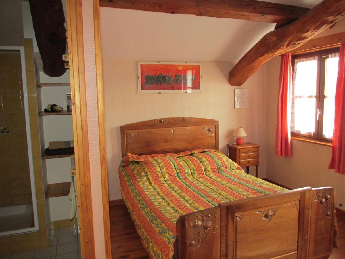 Bed and Breakfast La Vache Sur Le Toit Montagny  Екстер'єр фото